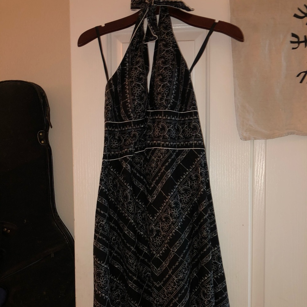 Whitehouse black market sun dress